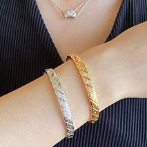 シャネル 偽物 ココ クラッシュ コレクション ブレスレット shw11699