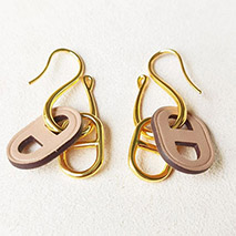 エルメス 偽物 OMaillon オーマイヨン ピアス ery39206
