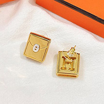 エルメス コピー シェーヌダンクル バッグ ピアス ert06978