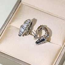ブルガリ コピー SERPENTI VIPER 18K ダイヤモンド ピアス Buo64089