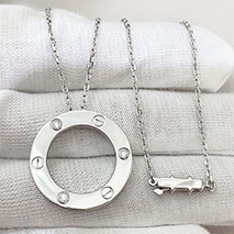 カルティエ 偽物 LOVEネックレス kad46417