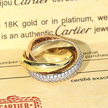 カルティエ コピー 18K リング ダイヤ トリニティリング kar27093