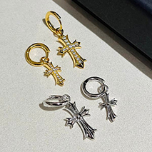 クロムハーツ スーパーコピー クロス 22K ドロップ ピアス ダイアモンド 2色 Kud83426