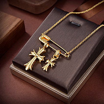 クロムハーツ 偽物 ネックレス CHクロス 22K セーフティピン ゴールド Kud28835 ネックレス