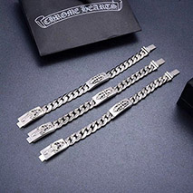 クロムハーツ スーパーコピー ダブルIDブレスレット フローラルクロス Kub22395