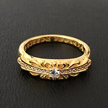 クロムハーツ 偽物 フローラル 22kGold ダイアモンド ゴールド リング Kui61904