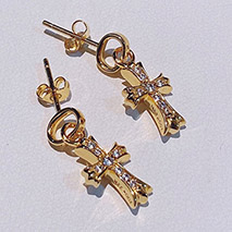 クロムハーツ スーパーコピー ピアス インボイス BABYFAT 22k ダイア ゴールド Kux60897