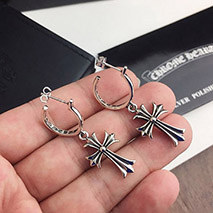 クロムハーツ コピー ピアス CROSS HOOP クロス フープ イヤリング Kud76446