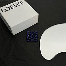ロエベ スーパーコピー ブローチ Anagram アナグラム loc50983