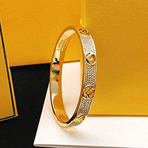 フェンディ 偽物 ダイヤモンド FFブレスレット feo05604
