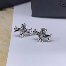 クロムハーツ 偽物 ピアス #2 CH クロス ファット スタッド Kuk20555