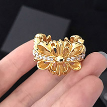 クロムハーツ 偽物 フローラル 22kGold ダイアモンド ゴールド リング Kul99750