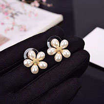 セリーヌ コピー 花 グラスパール ピアス Ceq68816