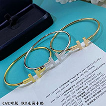 ティファニー スーパーコピー T ワイヤーブレスレット Tij37834