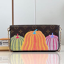 ルイヴィトン LV × YK ポシェット フェリシー M82108
