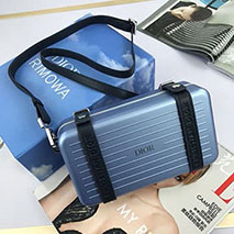 ディオール 偽物 xRIMOWA 注目のコラボ☆ パーソナルクラッチバッグ dec48351