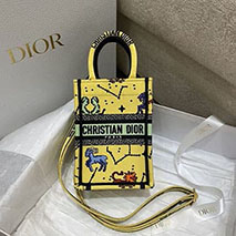 ディオール 偽物 BOOK TOTE ミニ フォンバッグ【追跡付】 dee74755