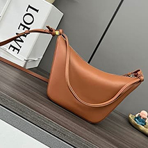 ロエベ 偽物 ハンモックショルダーバック lou76821