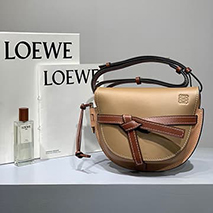 ロエベ コピー ゲート バムバッグ ラージ スエード＆カーフスキン loy19447