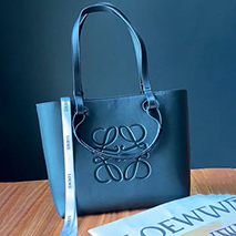 ロエベ 偽物 トートバッグ ANAGRAM レザー loy85935