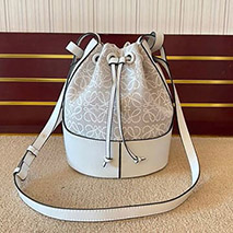 ロエベ 偽物 バルーンバッグ 2wayバッグ ショルダーバッグ loo11177 トートバッグ ショルダーバッグ アナグラム