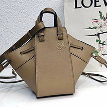 ロエベ スーパーコピー ハンモック ドローストリング ショルダーバッグ 0010473163