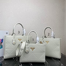 プラダ コピー ステッチモチーフ ラージ レザー ハンドバッグ 3サイズ puh27282