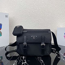 プラダ スーパーコピー 軽量ナイロンショルダーバック puy71349