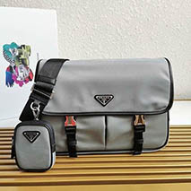 プラダ コピー ショルダーバッグ Re-Nylon クロスボディ puj95021