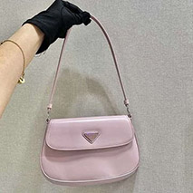 プラダ 偽物 フラップ付きクレオショルダーバッグ puf36101