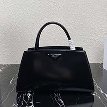 プラダ 偽物  カーフ ハンドバッグ pul67031