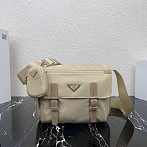 プラダ スーパーコピー セール！軽量ナイロンショルダーバック puy12331