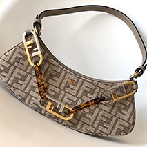 フェンディ 偽物 ショルダーバッグ 2Way ロゴ O LOCK SWING HOBO feq62460