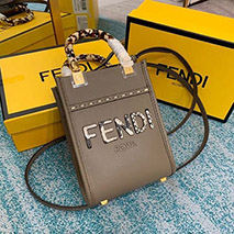 フェンディ 偽物 サンシャインショッパー エラフレザー ミニバッグ fei21852