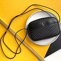 サンローラン コピー ショルダーバッグ ヴィンテージ カメラバッグ ラムスキン 6489901EL076805