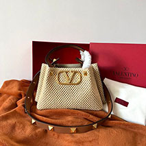 ヴァレンティノ スーパーコピー ガラヴァーニ Vロゴ ビスコース レザー かごバッグ Vum50891