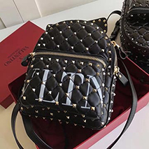 ヴァレンティノ 偽物 VALENTINO GARAVANI◎SPIKE.IT バックパックミニ Vun26505