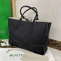 ボッテガ ヴェネタ スーパーコピー アルコトート ミディアム イントレチャート boh17878
