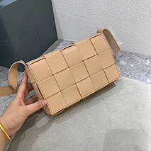 ボッテガ ヴェネタ コピー カセット クロスボディバッグ 3色 bos02861