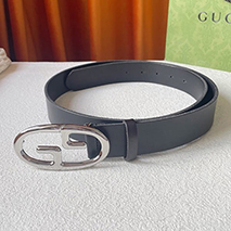 グッチ 偽物 GGバックル スムースレザーベルト 35mm gus68294