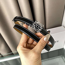 ロエベ スーパーコピー カーフレザー アナグラム ベルト 1.5 cm loh40148