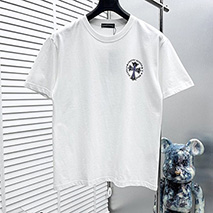 クロムハーツ 偽物 クロス Tシャツ Kuv41517