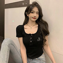 クロムハーツ 偽物 クロス セメタリー Tシャツ Kua71800