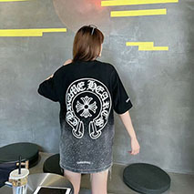 クロムハーツ スーパーコピー メンズ Tシャツ ホースシュー CHプラス Kuc95814