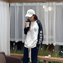クロムハーツ 偽物 ロングＴシャツ ホースシュー スター ブラック Kum61331
