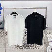 ルイヴィトン スーパーコピー コットンTシャツ ブラック ホワイト vuf67064