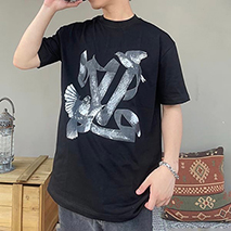 ルイヴィトン スーパーコピー ロゴTシャツ 半袖 vur11884