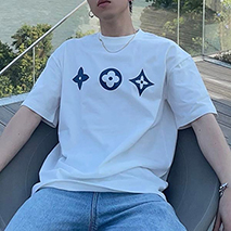 ルイヴィトン コピー モノグラム Tシャツ vun33193