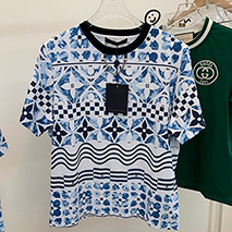 ルイヴィトン スーパーコピー クロップド丈 Tシャツ 1ABQEM