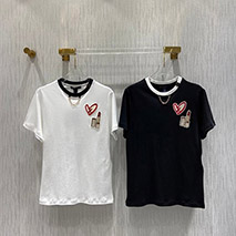 ルイヴィトン 偽物 Tシャツ リップスティック パッチ 2色 1A99A1